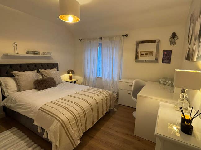 Double room | House for 2 tenants only | Bills inc Main Photo