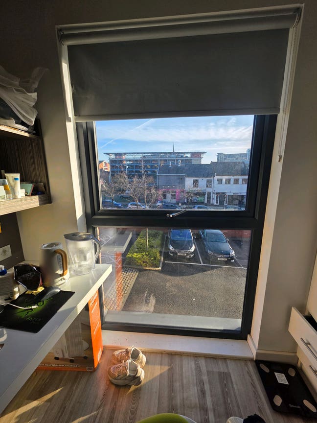 Modern Ensuite | Newcastle 1 | Official Tenancy Ta Main Photo