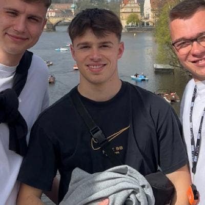 Exchange student looking for a room  Main Photo