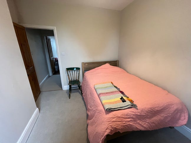 Double room in house available - 4 months. &pound;620/mo Main Photo