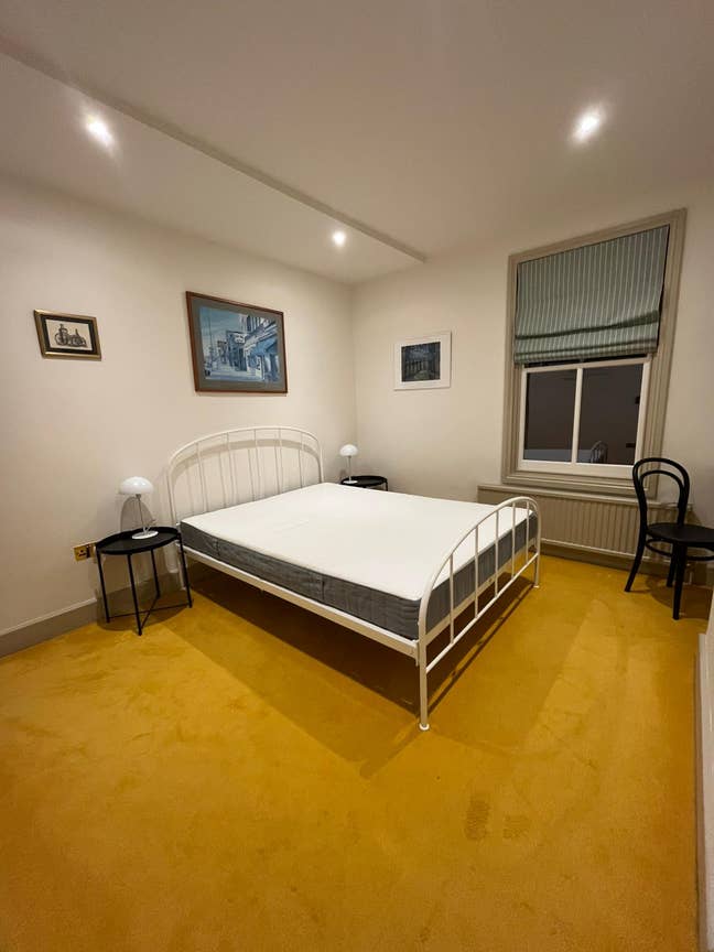 Kingsize room in the heart of Canterbury Main Photo