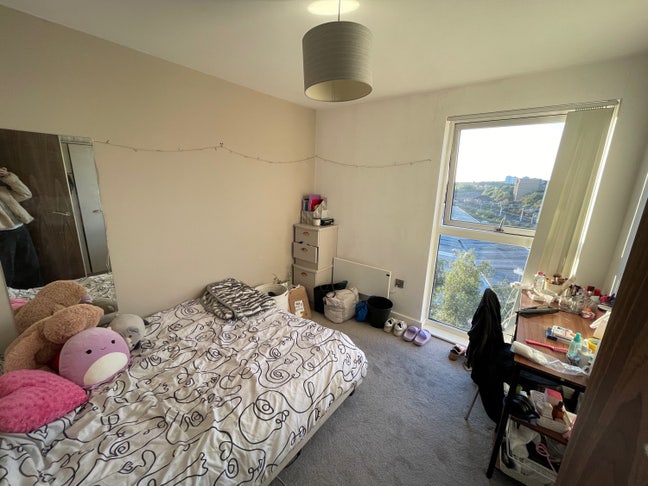Room Available in Salford Main Photo