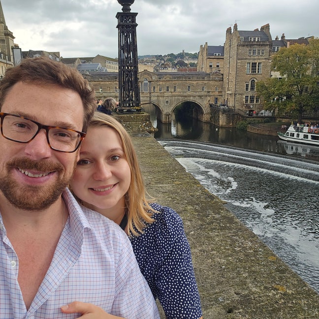 Couple Looking for Edinburgh Flat Main Photo