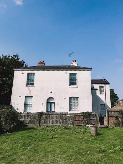 Only &pound;550 | 1 Bed Flat | Act Fast Main Photo