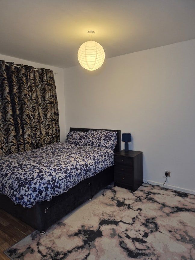 Room to rent in a house ( personal statement RQD) Main Photo