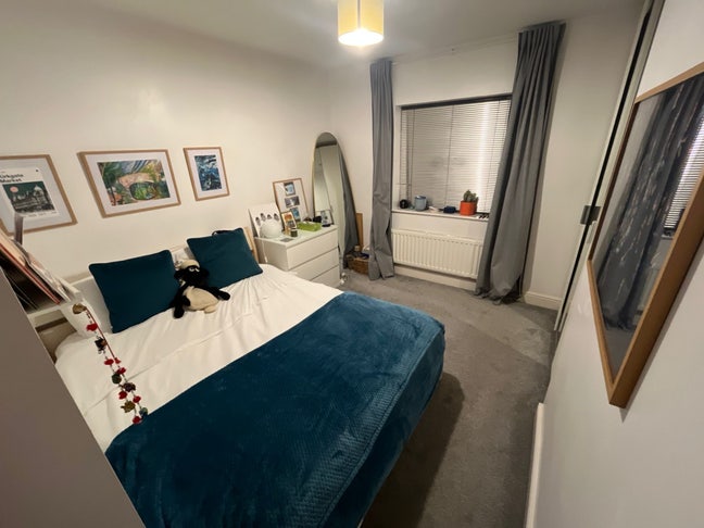 Spacious double room in modern maisonette Main Photo