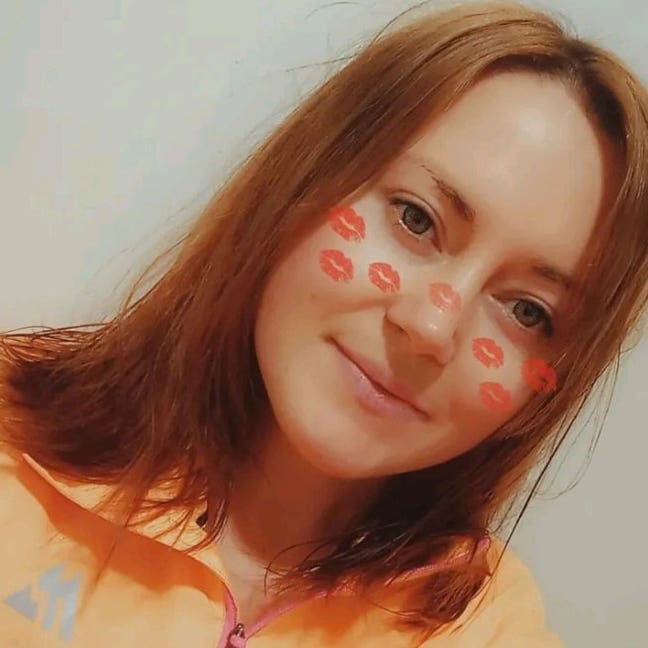 Female looking for house share Main Photo