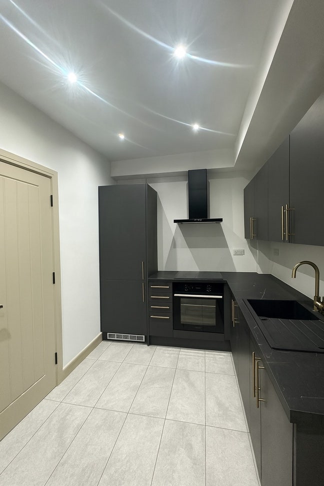 Luxury double rooms en-suite, freshly refurbished  Main Photo