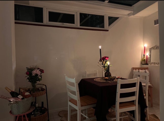 Spacious flat by Kings Road  Main Photo