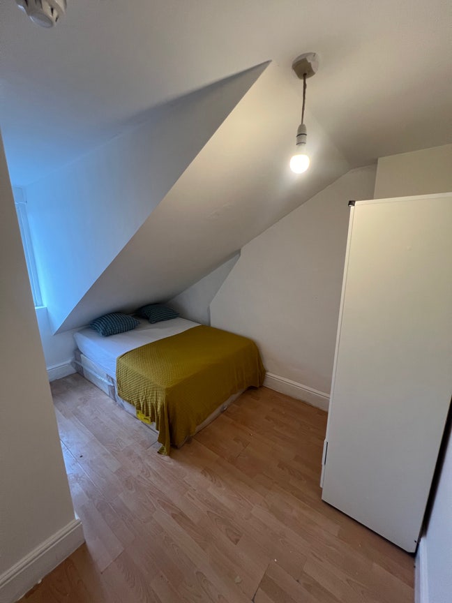 Cozy Double Room in Zone 2-Next to Shop&Tran Main Photo