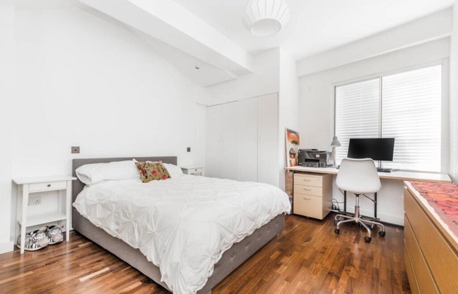 Large - Ensuite Double Room in Hackney Main Photo