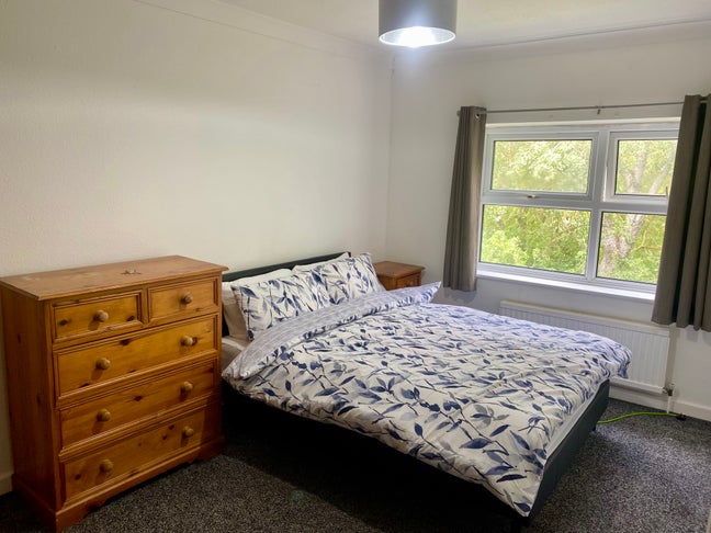 City centre double room in professional houseshare Main Photo