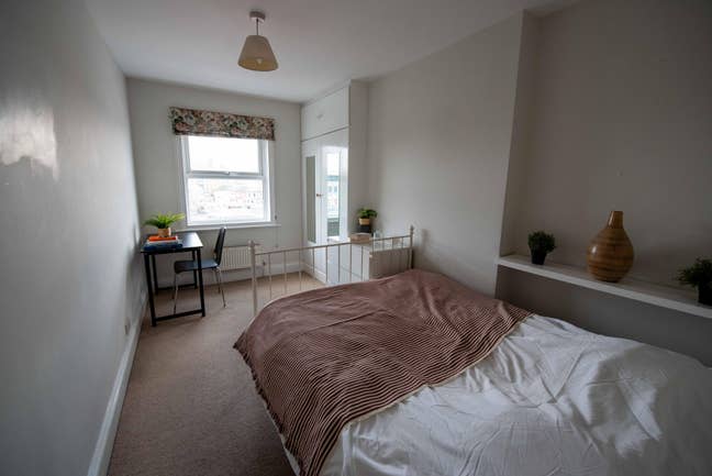 Comfy flat - 3 bedrooms - Fulham Main Photo
