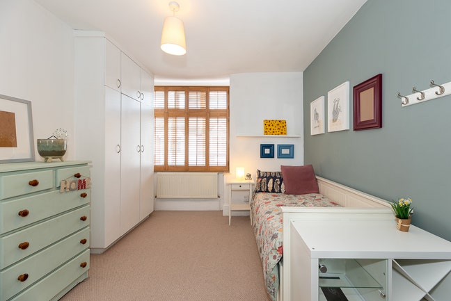 Double room for tidy lady Main Photo