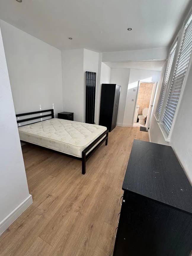 En suite rooms 🛌🛋️🫧 Main Photo