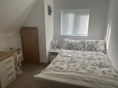 Spare room available close to Teesside airport  Main Photo