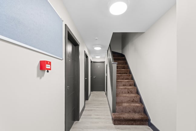 6 Brand New Spacious En-Suite Studios Main Photo