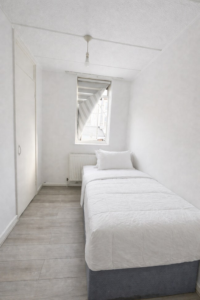 Bright Room in Seven Sisters / 15 Min to Central Main Photo