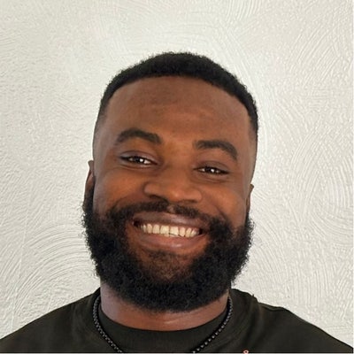 Professional Male seeks a double room Main Photo