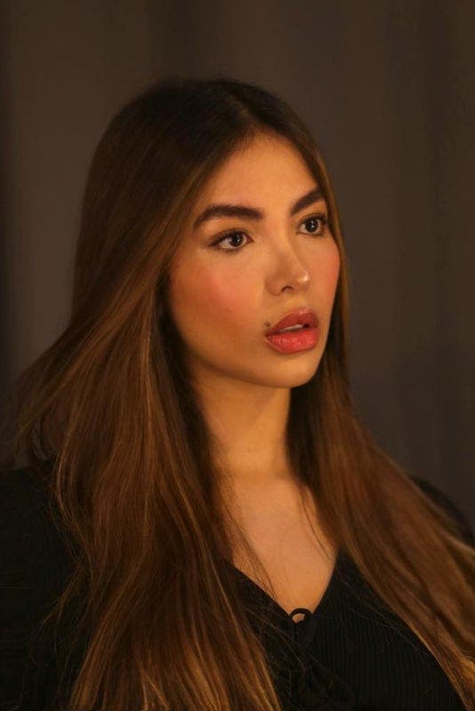 Professional Female seeks a double room Main Photo