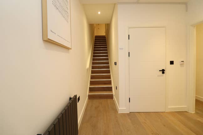 Prime Aldgate East – Central London Living!  Main Photo