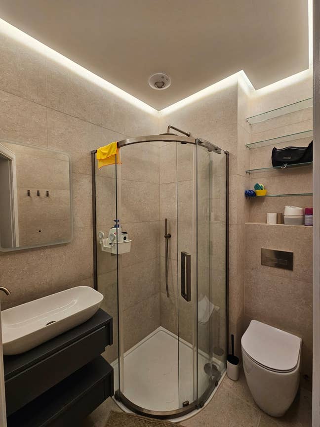 Double bedroom - renovated 2 bed flat (Marchmont) Main Photo