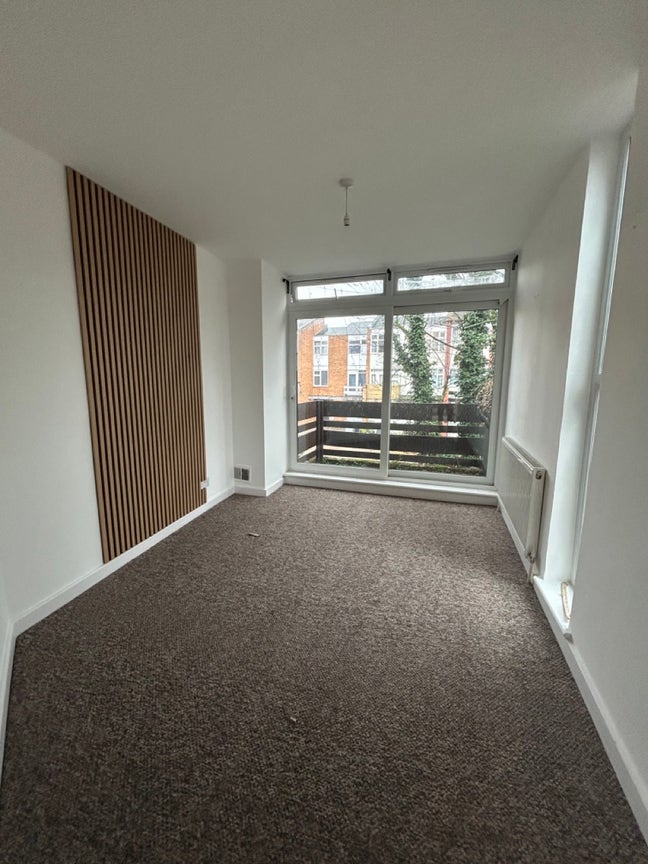 5 Rooms Available - Wembley Park Station 🎉 Main Photo