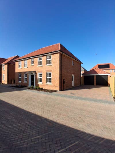 Large Furnished Kingsize room in Pocklington  Main Photo