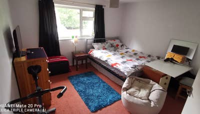 Furnished Double Room + Parking (Mon - Fri only)  Main Photo