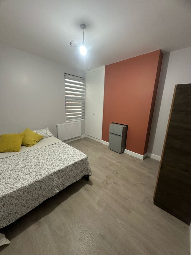 Double room available for rent in Bruce Grove. Main Photo
