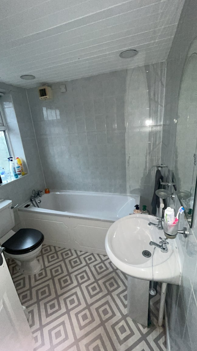 2 double rooms available Fallowfield  Main Photo