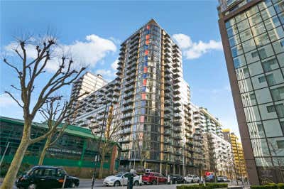 Big Discount in Canary Wharf! Call Now Main Photo