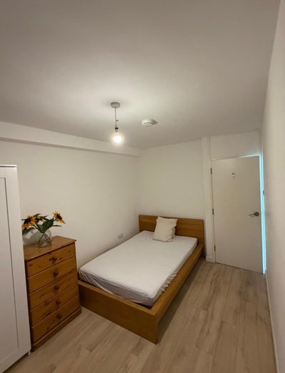 Rooms 5min walk to Queens Road Peckham St Main Photo