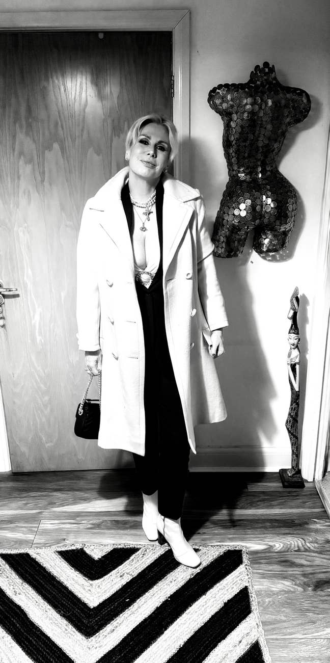 I am happy, smiley, professional.  Educated ... Main Photo