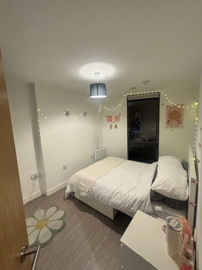 Double Room 20Min Walk to City Centre  Main Photo