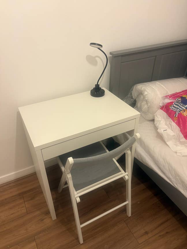 Single room to let professionals only Main Photo