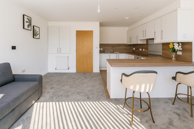 Serviced Apartment in Bolton City - Bills Included Main Photo