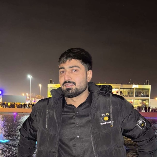 25 year old Male seeks a single or double room Main Photo