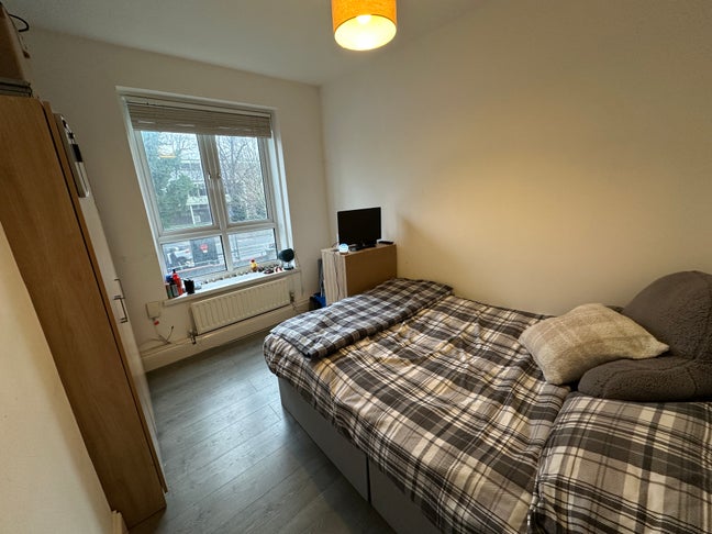 Double Room in Upper Clapton - 5 mins from Clapton Main Photo