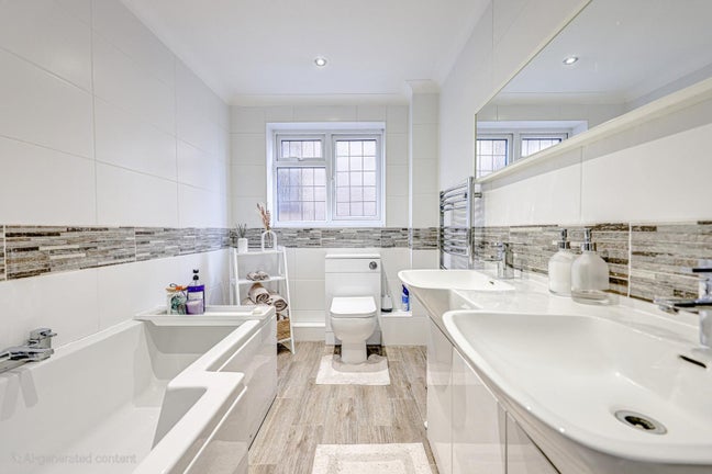 Spacious Master room size in Luxury Home Main Photo