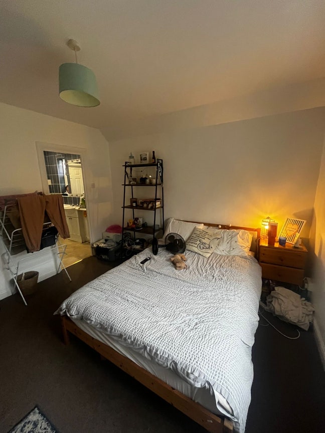 Room Available in Camberwell/Kennington Main Photo