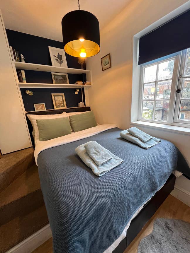 Studio Flat in Victorian West Kensington Mansion Main Photo