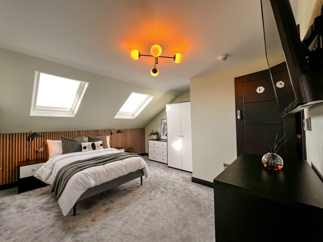 Bright Double Ensuite Room near Catford SE6  Main Photo