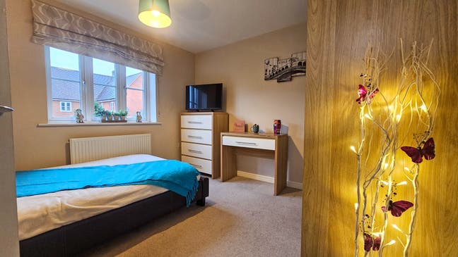 Spacious Double En-suite Bedrooms Main Photo