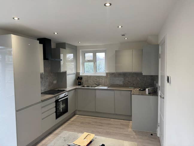 2 Large Double Rooms Available| All Bills Included Main Photo