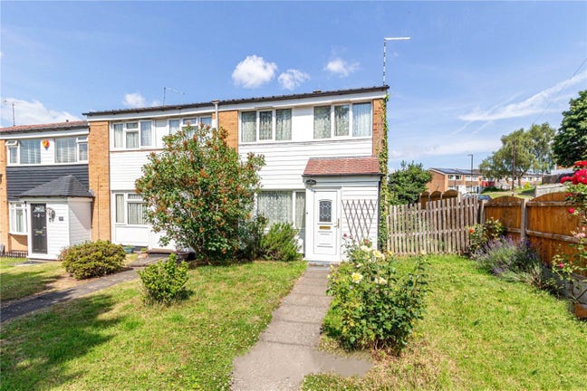 5 Bedrooms Available in Orwell Drive, B38 8HZ Main Photo