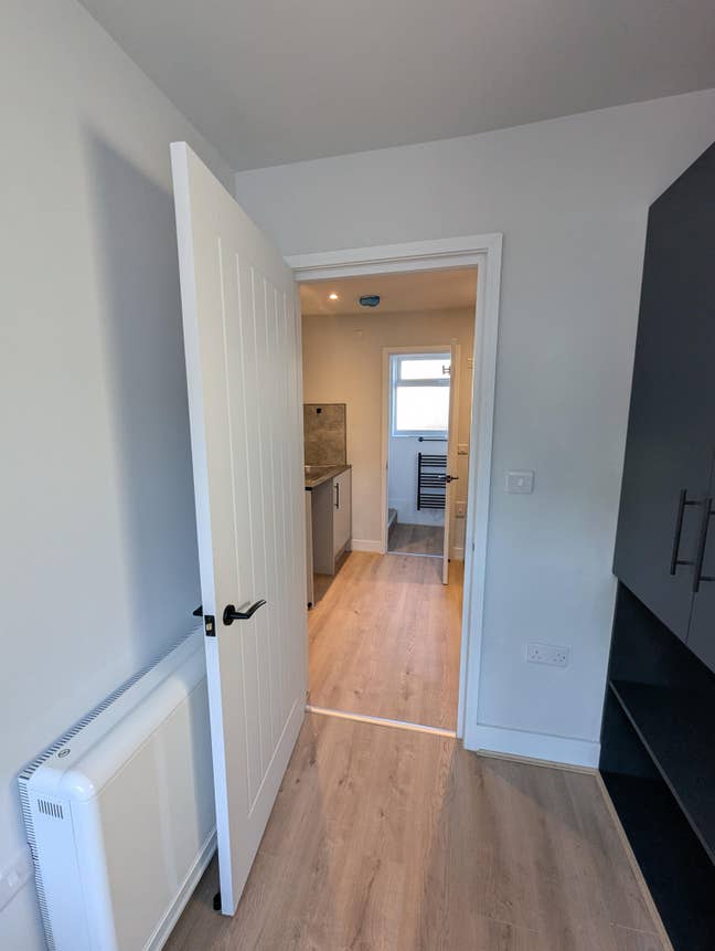 1 Bed Flat to let Main Photo