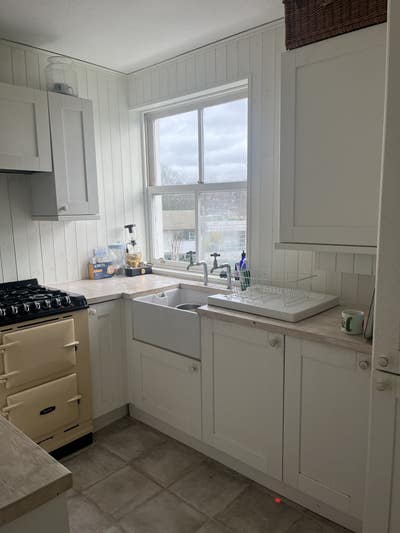 Furnished double room - lovely Queen’s Park  Main Photo