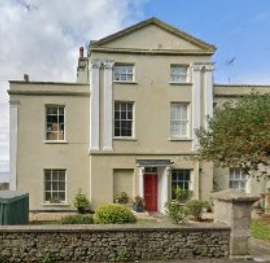 Short Let in Beautiful Sea Front Flat Main Photo