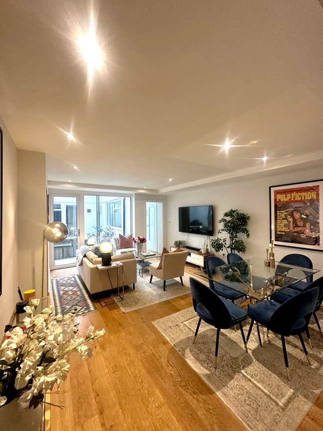 Belgravia - En-suite bedroom available  Main Photo